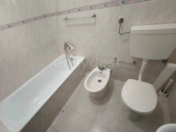 Apartamento T1 para Venda em Amora