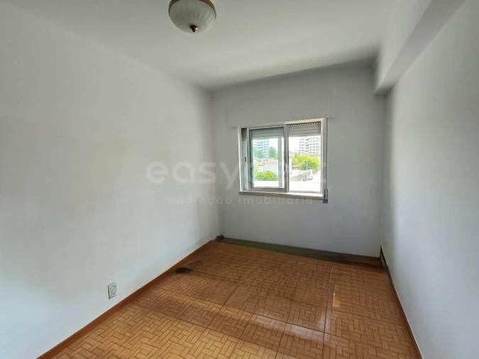 Apartamento T1 para Venda em Amora Foto 7