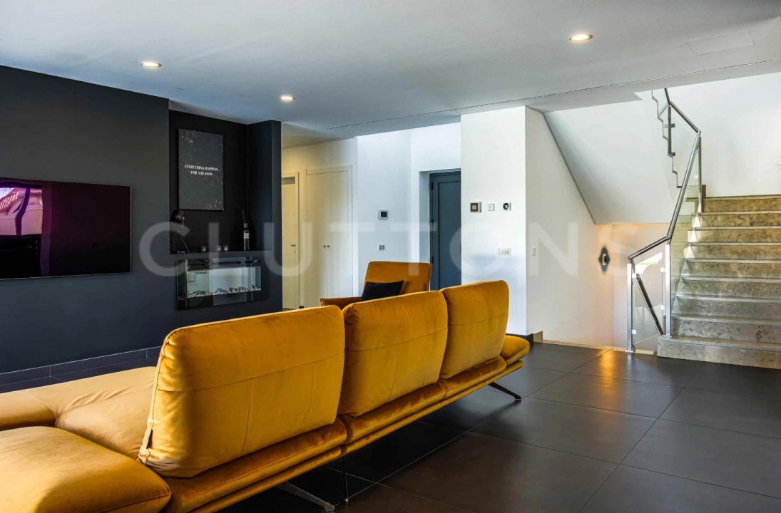 Moradia T4 para Venda em Guia Foto 17