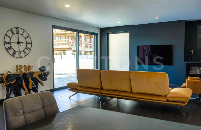 Moradia T4 para Venda em Guia Foto 16