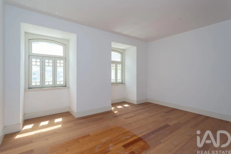 Loja para Venda em Santo António Foto 10