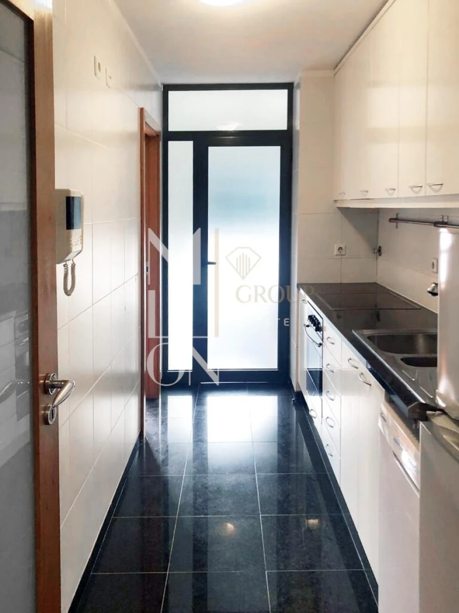 Apartamento T1 para Venda em Aldoar, Foz do Douro e Nevogilde Foto 6