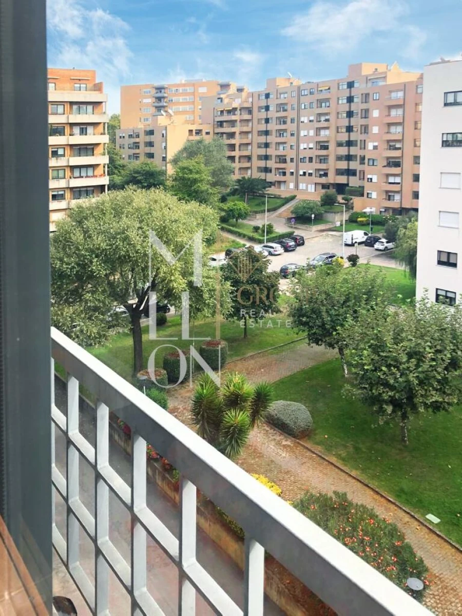 Apartamento T1 para Venda em Aldoar, Foz do Douro e Nevogilde Foto 17