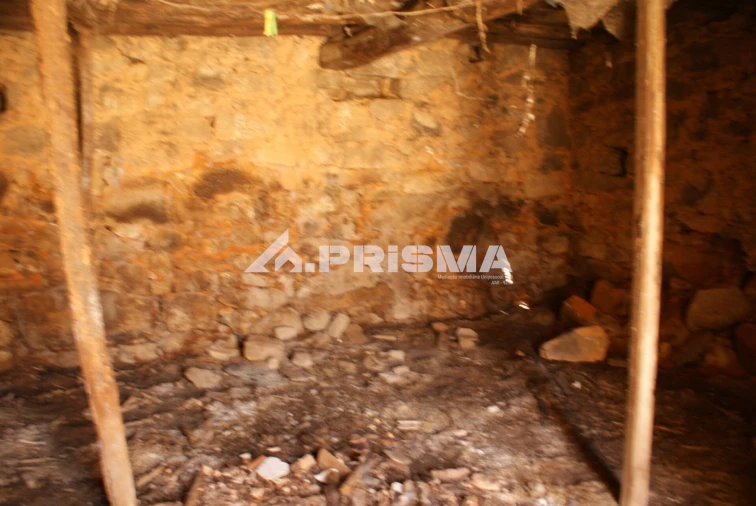 Moradia T3 para Venda em Vale de Prazeres e Mata da Rainha Foto 5