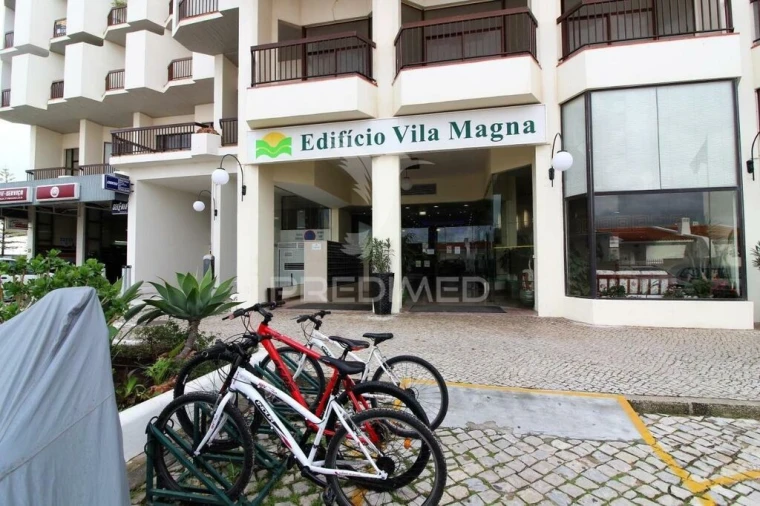 Loja para Arrendamento em Albufeira e Olhos de Água Foto 10