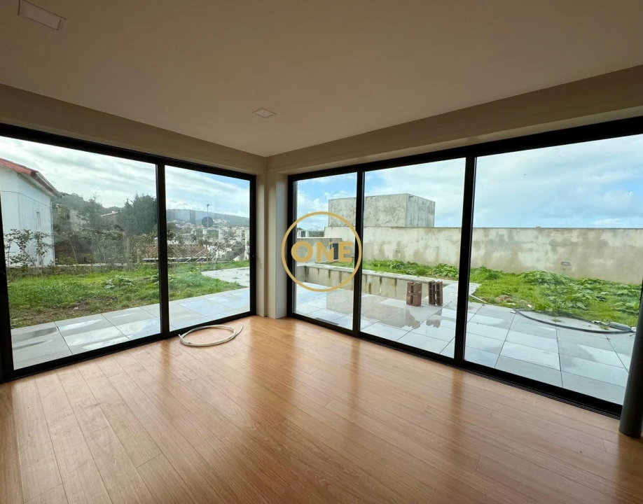 Moradia T3 para Venda em Moledo e Cristelo Foto 8