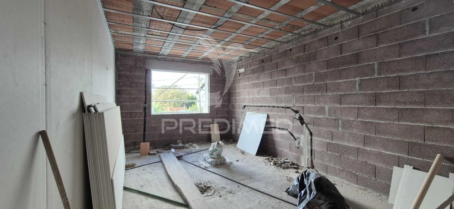 Moradia T3 para Venda em Palmeira Foto 6