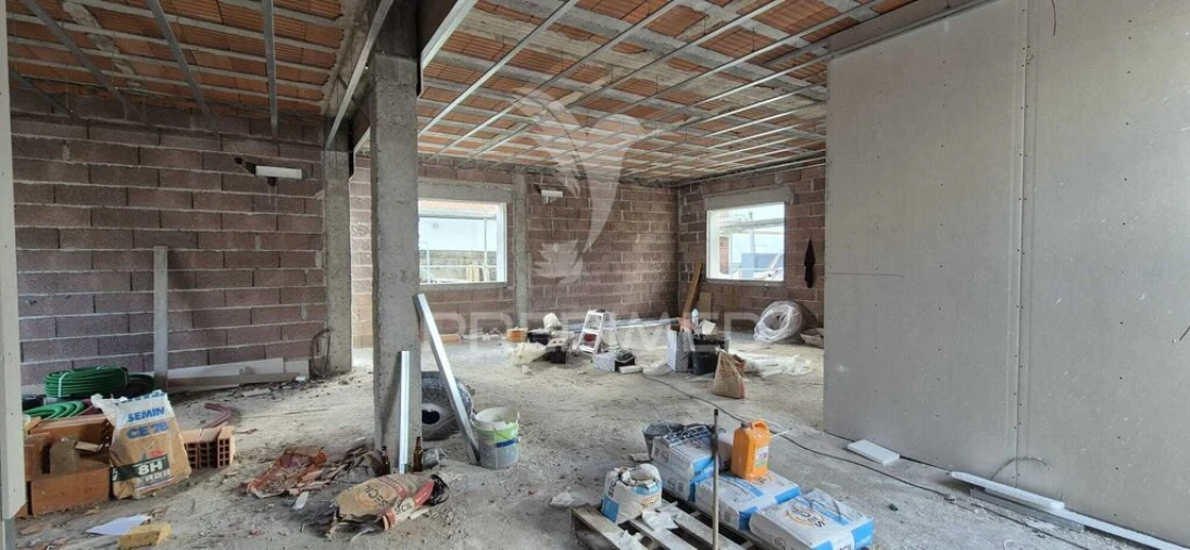 Moradia T3 para Venda em Palmeira Foto 4