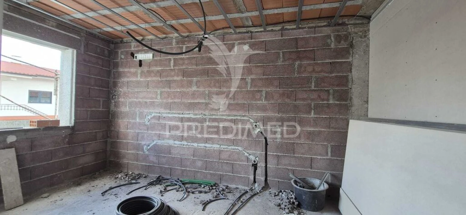 Moradia T3 para Venda em Palmeira Foto 17