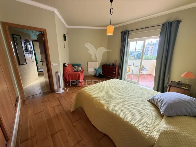 Moradia T4 para Venda em Portimão Foto 11