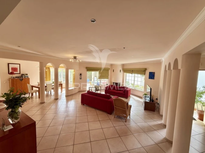 Moradia T4 para Venda em Portimão Foto 5