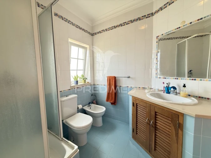 Moradia T4 para Venda em Portimão Foto 13