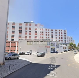 Garagem para Arrendamento em Gambia-Pontes-Alto da Guerra