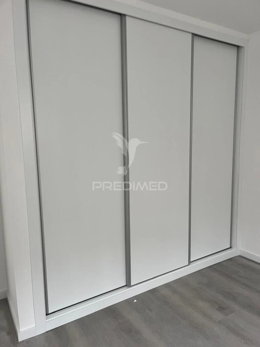 Moradia T3 para Venda em Santo Antonio Foto 4