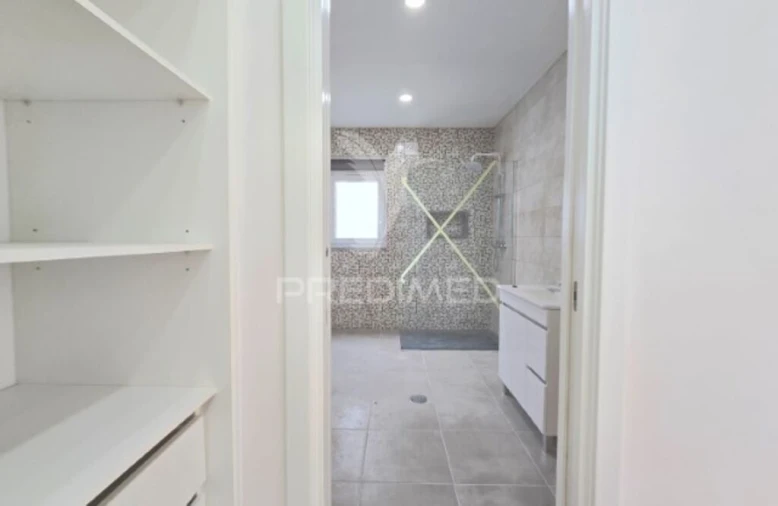 Moradia T3 para Venda em Gafanha da Encarnação Foto 20