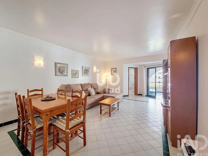 Apartamento T1 para Venda em Guia Foto 19