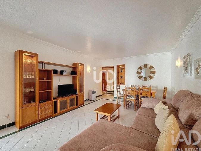 Apartamento T1 para Venda em Guia Foto 26