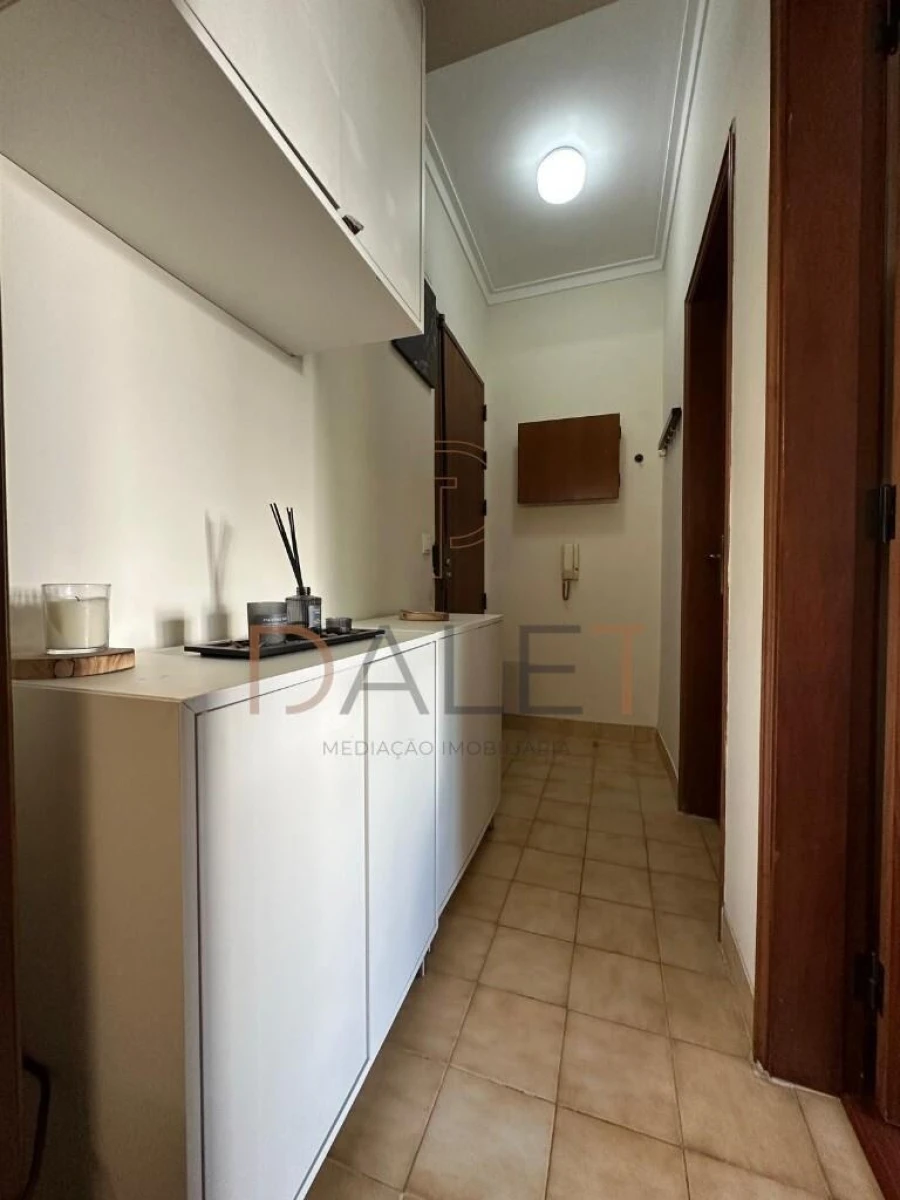 Apartamento T1 para Venda em Charneca de Caparica e Sobreda Foto 43