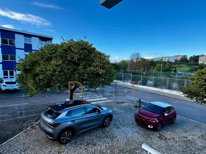 Apartamento T1 para Venda em Charneca de Caparica e Sobreda Foto 54