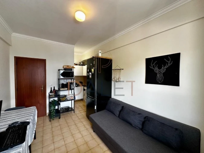 Apartamento T1 para Venda em Charneca de Caparica e Sobreda Foto 21