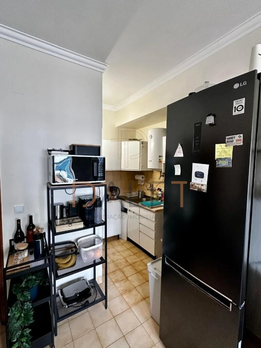 Apartamento T1 para Venda em Charneca de Caparica e Sobreda Foto 5