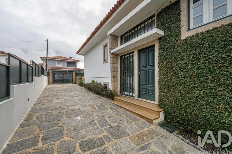 Moradia T3 para Venda em Rio Meão Foto 6