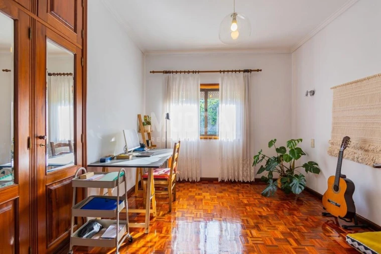 Moradia T4 para Venda em Escapães Foto 23