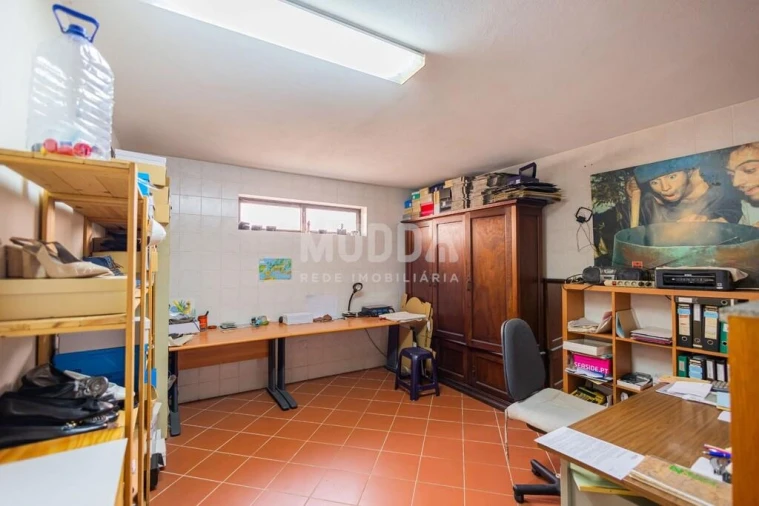 Moradia T4 para Venda em Escapães Foto 26