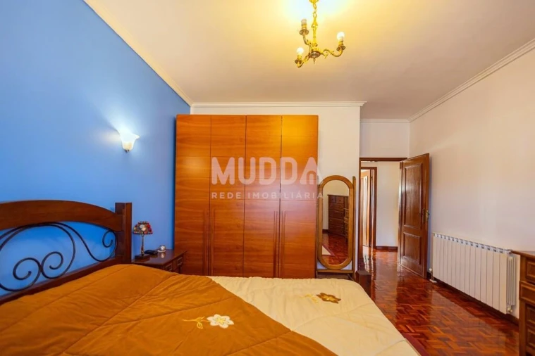 Moradia T4 para Venda em Escapães Foto 20