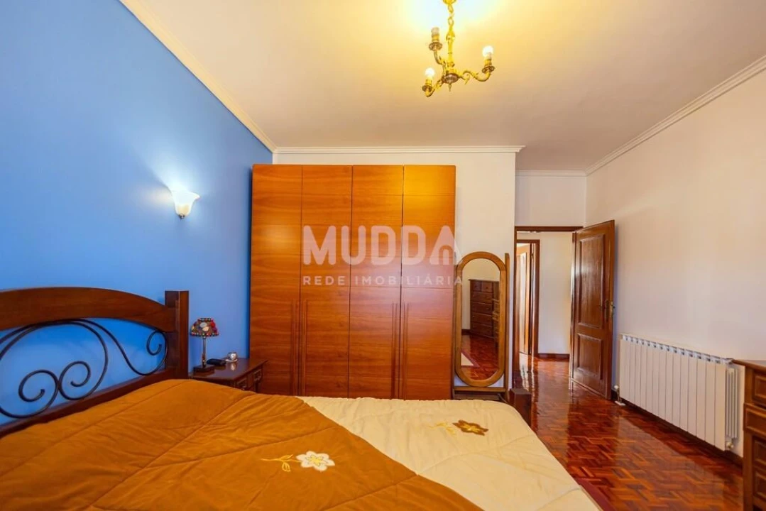 Moradia T4 para Venda em Escapães Foto 20