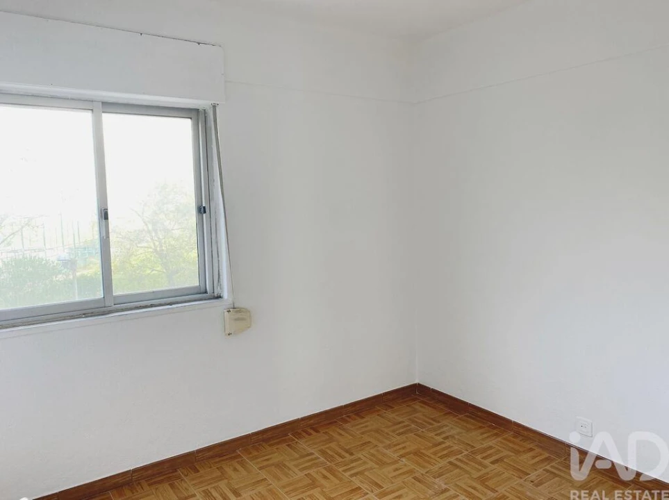 Apartamento T3 para Venda em Carnide Foto 10