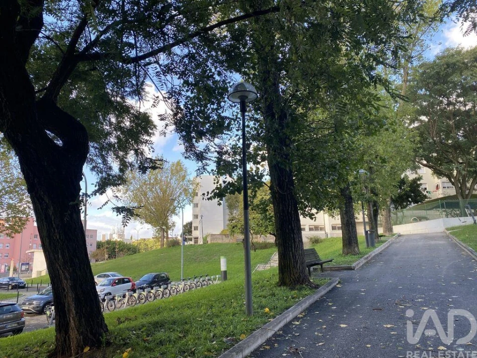 Apartamento T3 para Venda em Carnide Foto 39