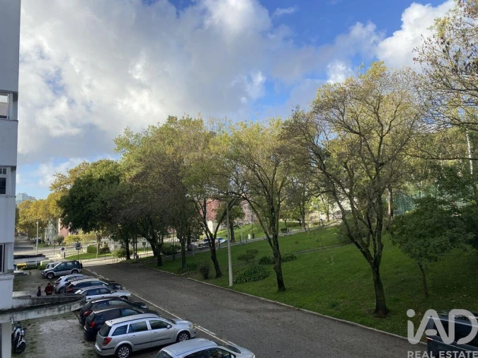 Apartamento T3 para Venda em Carnide Foto 38