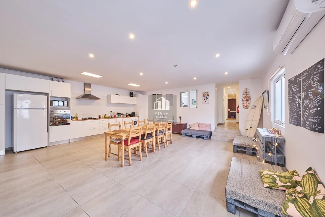 Moradia T7 para Venda em Costa da Caparica Foto 7