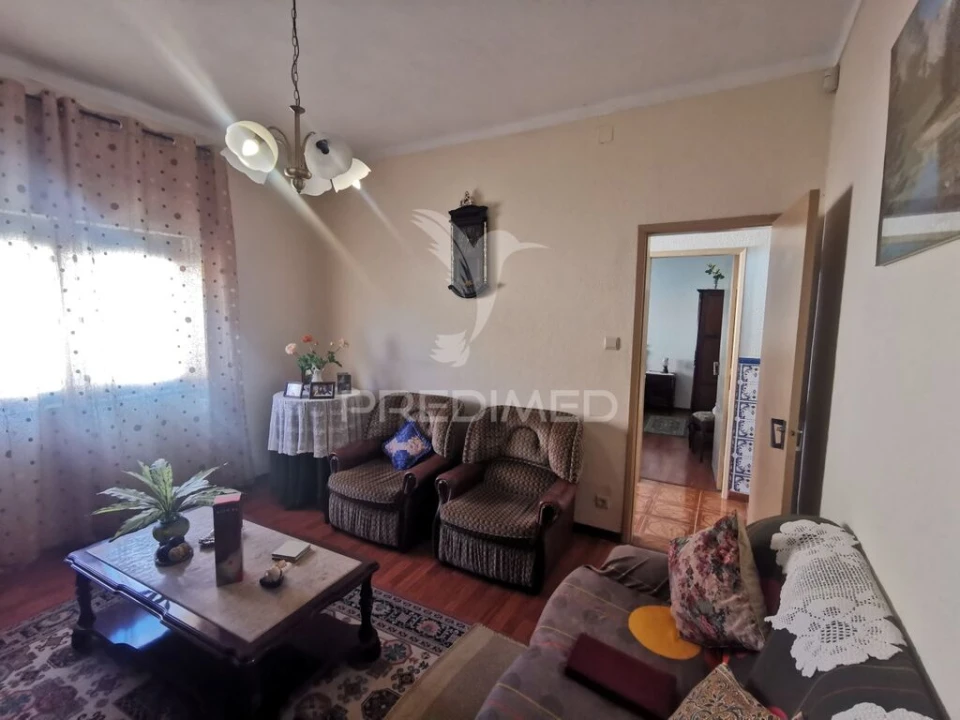 Moradia T3 para Venda em Vila Nova da Barquinha Foto 4