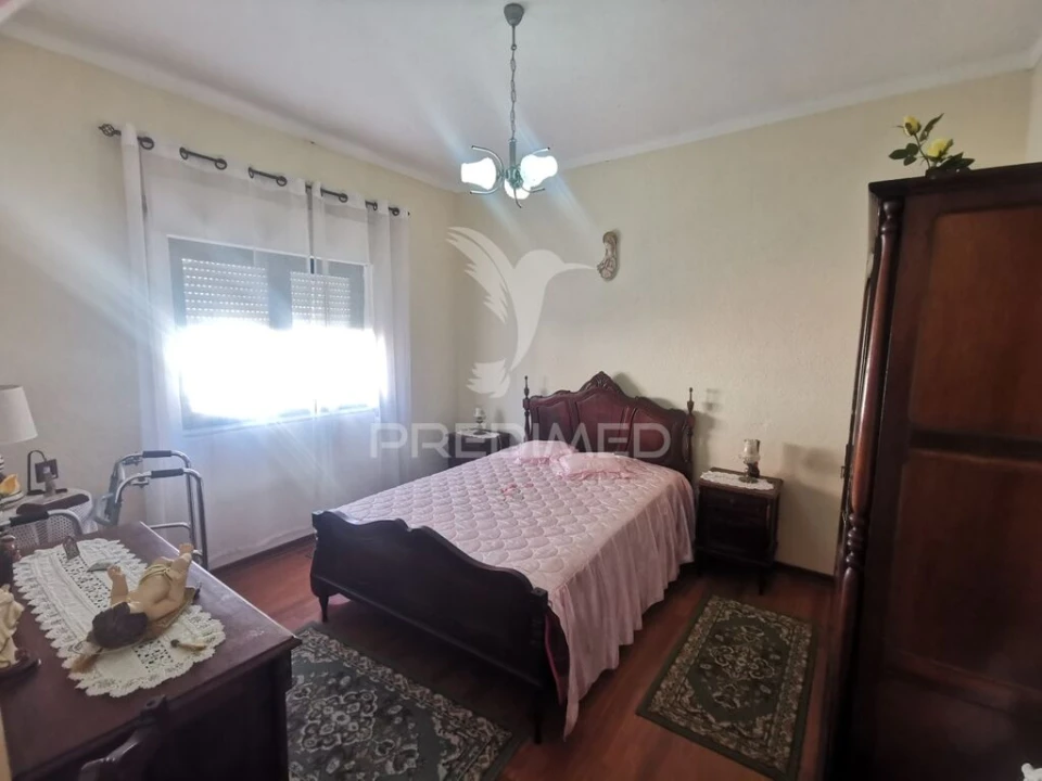 Moradia T3 para Venda em Vila Nova da Barquinha Foto 12