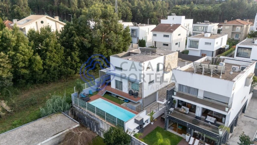 Moradia T3 para Venda em Gondomar (São Cosme), Valbom e Jovim Foto 2