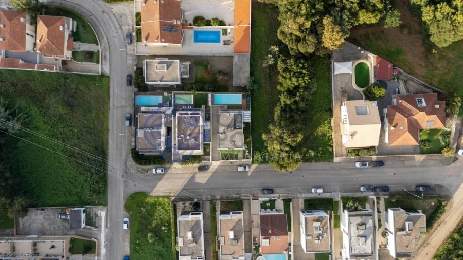 Moradia T3 para Venda em Gondomar (São Cosme), Valbom e Jovim Foto 33