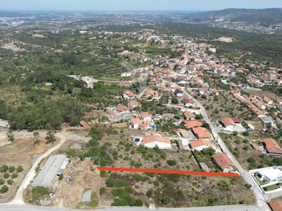 Terreno para Venda em Alqueidão da Serra Foto 8