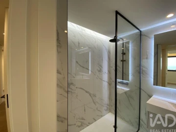 Apartamento T3 para Venda em Mafamude e Vilar do Paraíso