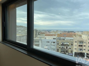 Apartamento T3 para Venda em Mafamude e Vilar do Paraíso