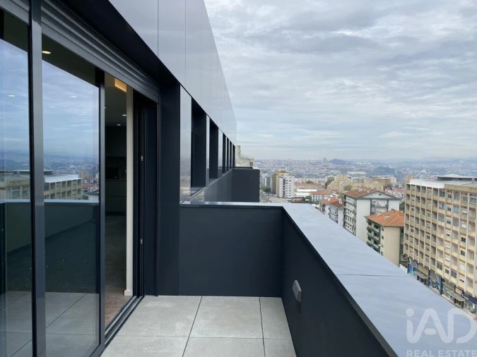 Apartamento T3 para Venda em Mafamude e Vilar do Paraíso Foto 11