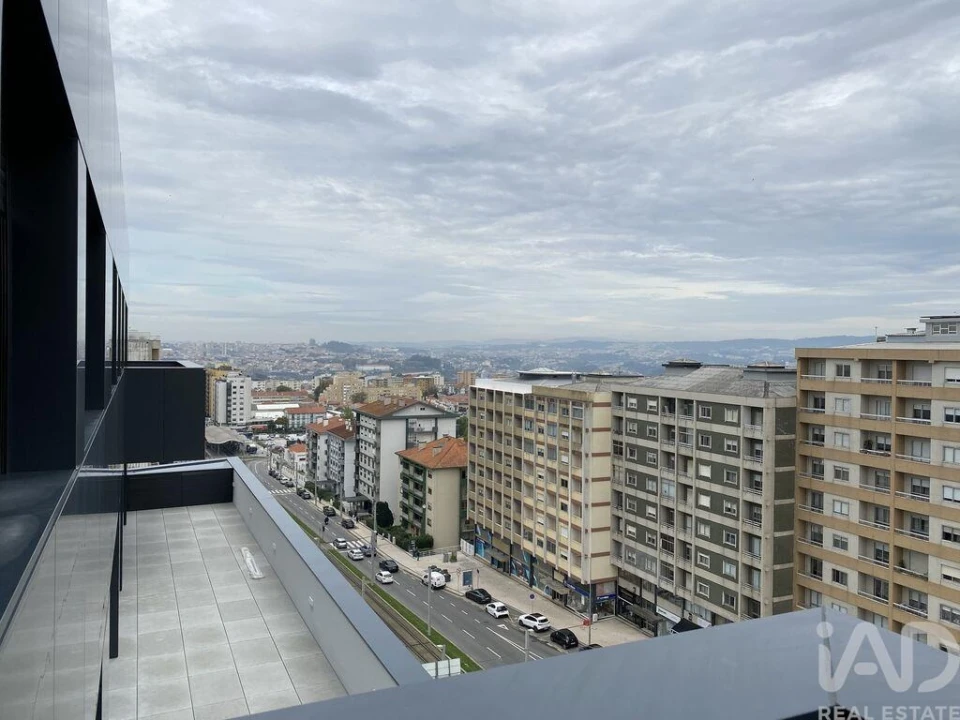 Apartamento T3 para Venda em Mafamude e Vilar do Paraíso Foto 9