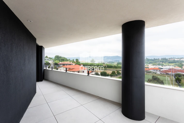 Apartamento T4 para Venda em Fermentões Foto 27