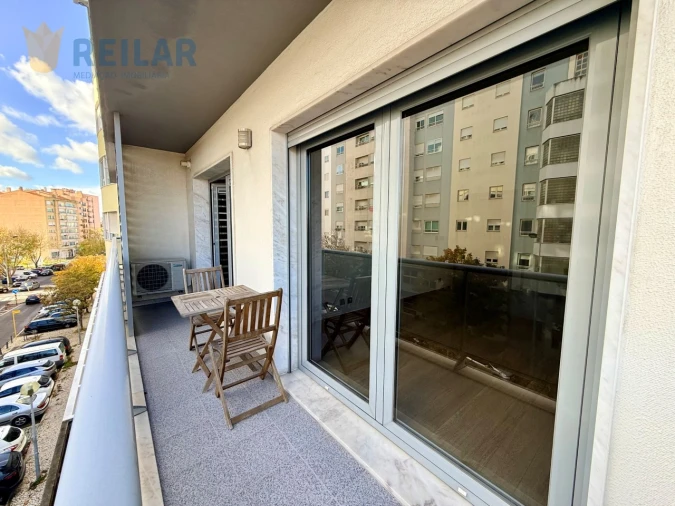 Apartamento T1 para Arrendamento em Lumiar Foto 31