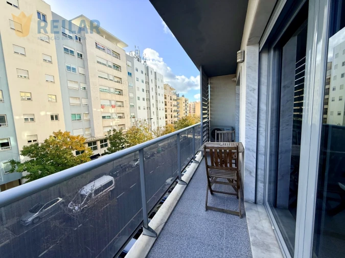 Apartamento T1 para Arrendamento em Lumiar Foto 33