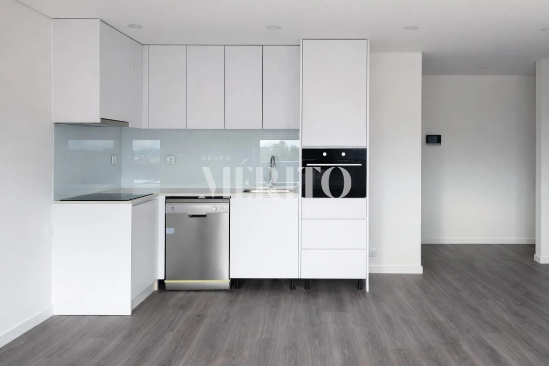 Apartamento T2 para Venda em Gavião Foto 2