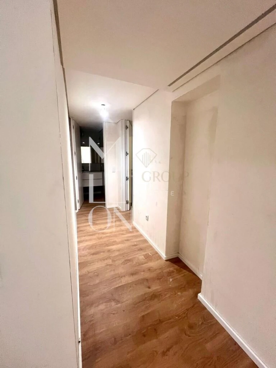 Apartamento T1 para Venda em Cedofeita, Santo Ildefonso, Sé, Miragaia, São Nicolau e Vitória Foto 2