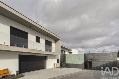 Moradia T3 para Venda em Fernao Ferro