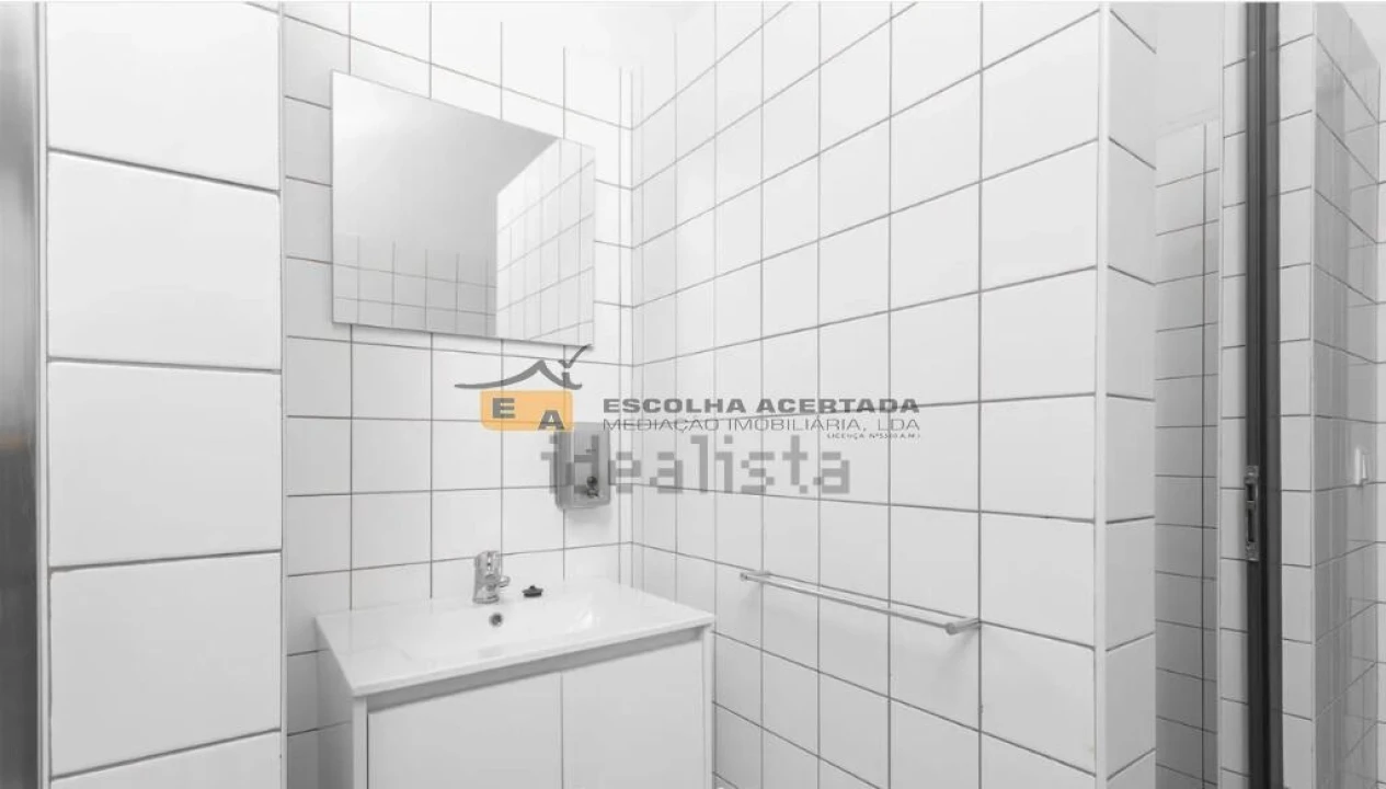 Armazém para Arrendamento em Grijó e Sermonde Foto 10